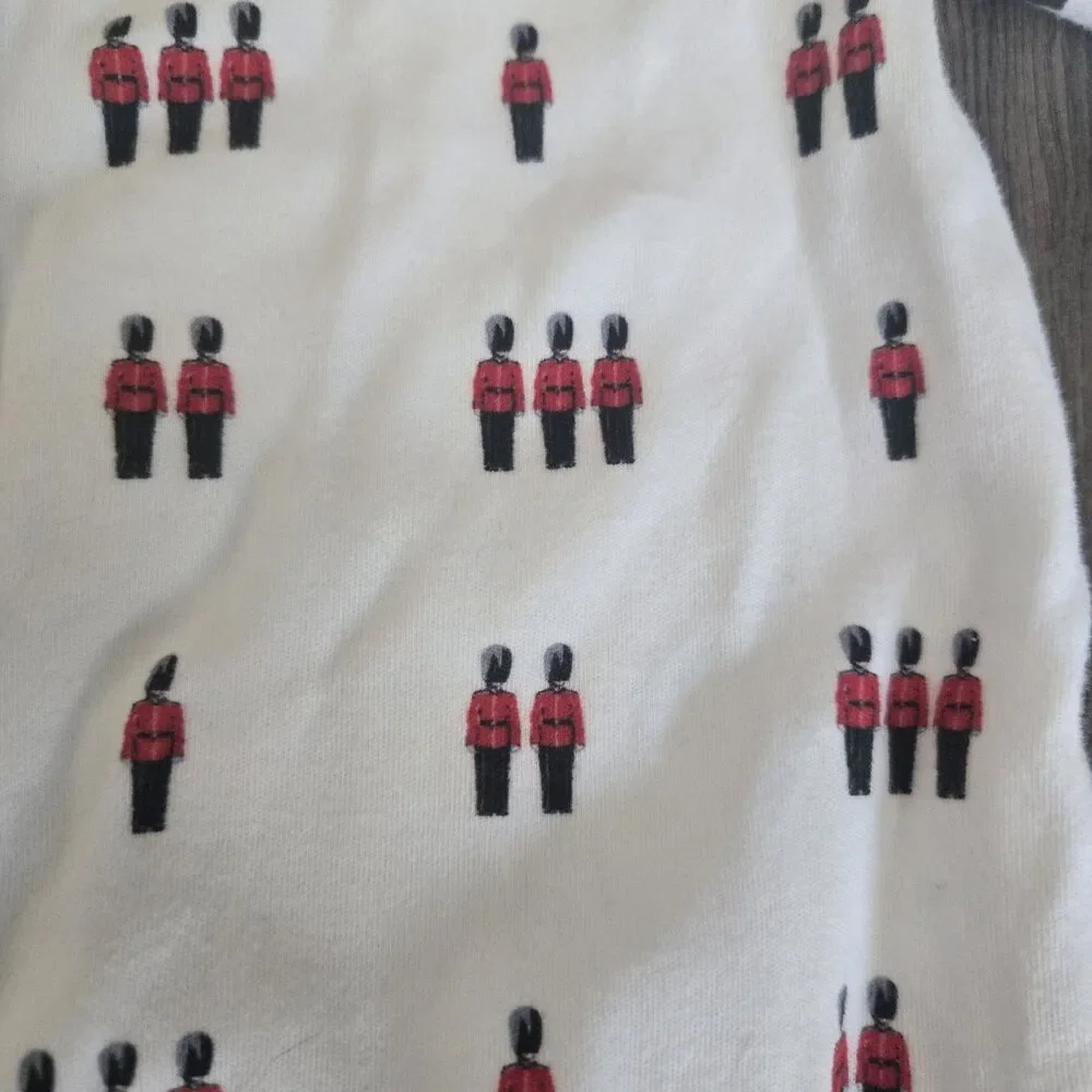 Rachel Riley 6M British Royal Guard Cotton Footed Sleeper White Red Soldier